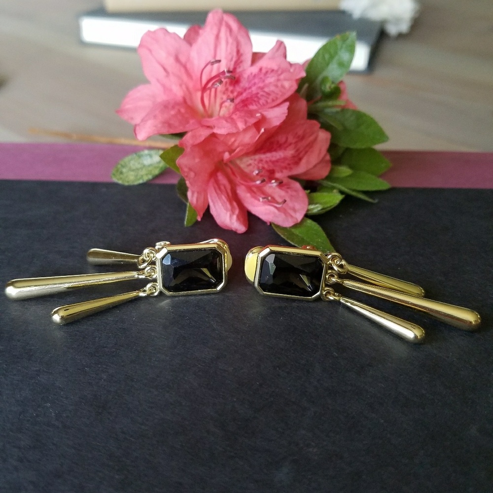 Jewelmint Clip on Earings